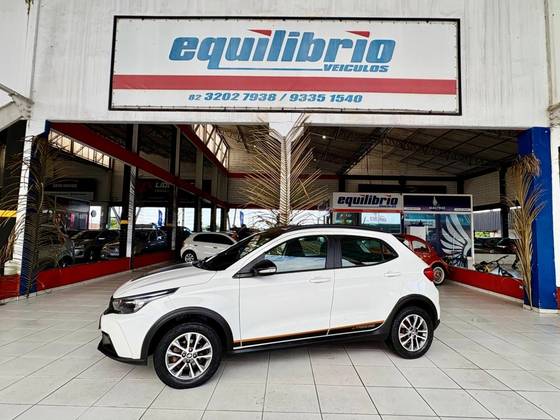 FIAT ARGO 1.3 FIREFLY FLEX TREKKING MANUAL FIAT ARGO 1.3 FIREFLY FLEX TREKKING MANUAL
